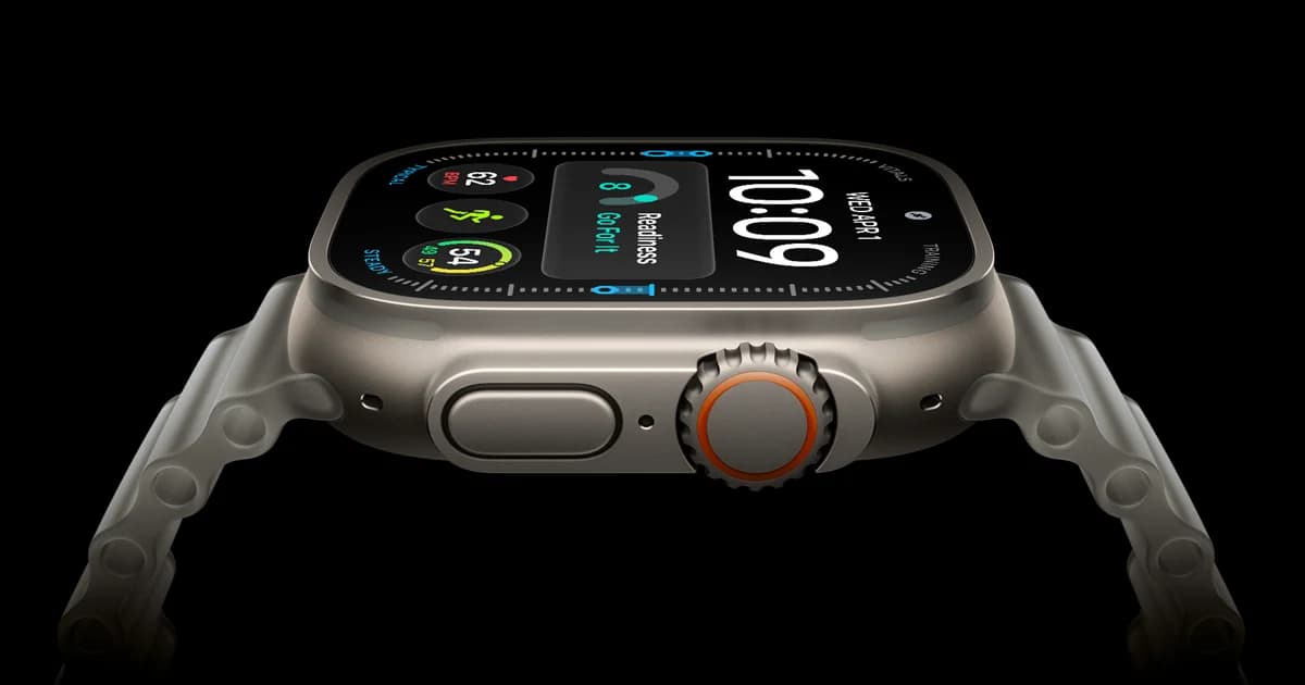 Apple Watch Ultra 4 — официальное изображение Apple