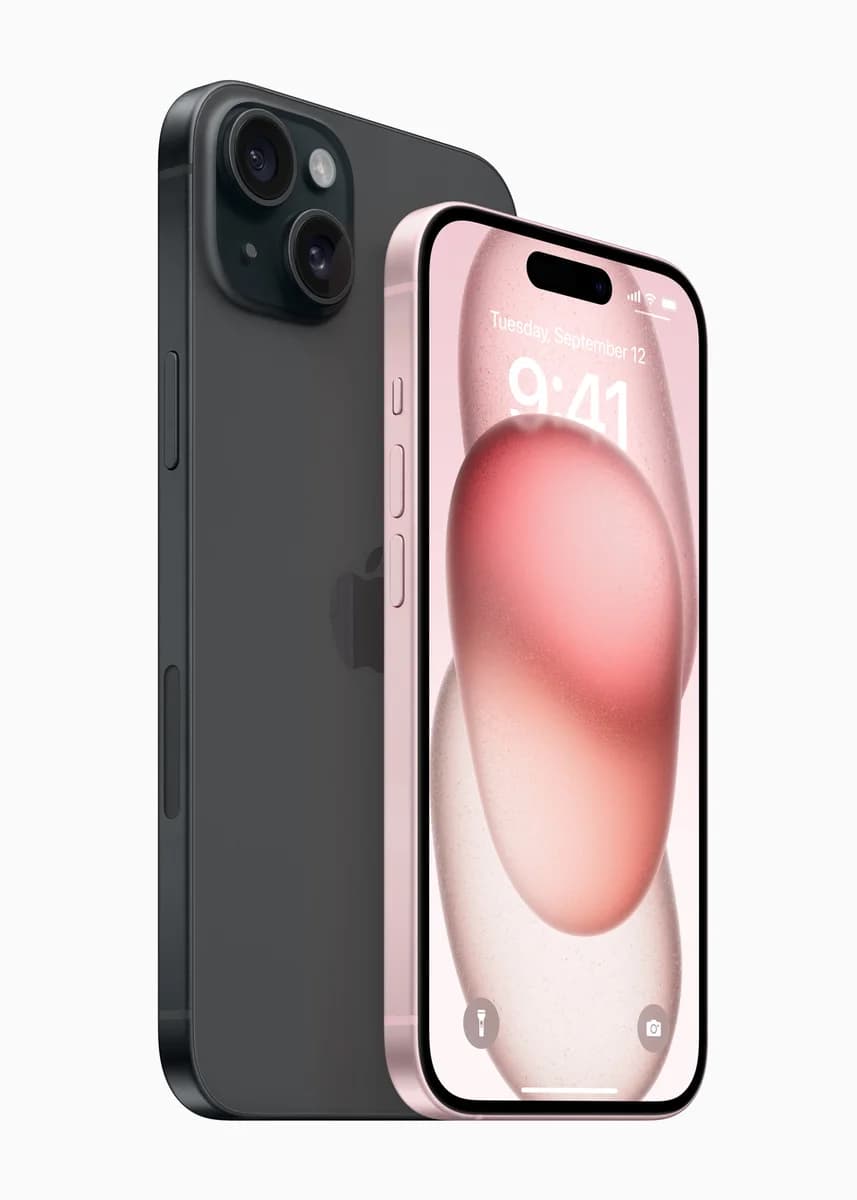 iPhone 15 и iPhone 15 Plus — официальное изображение Apple 2023 года
