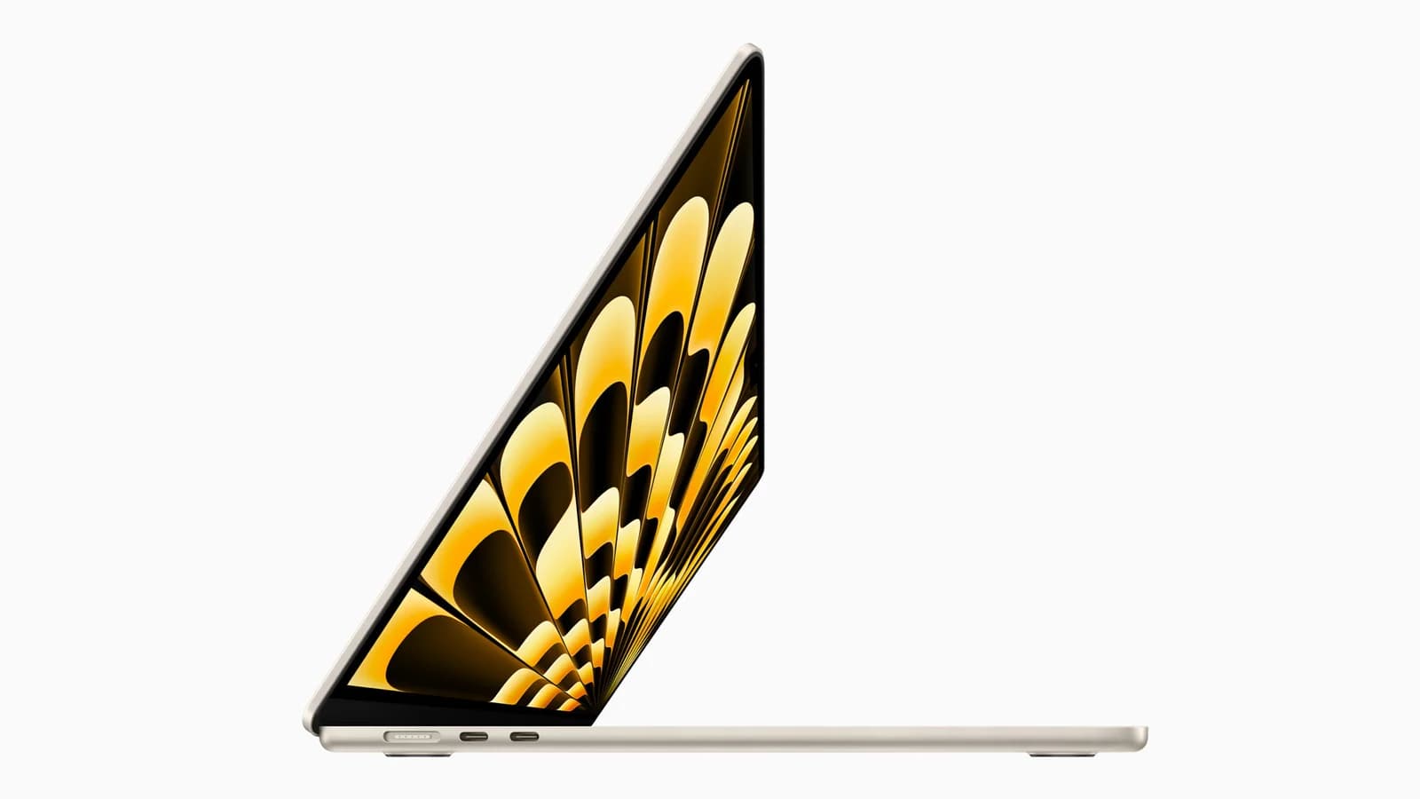 Первый MacBook Air 15 — официальное изображение Apple 2023 года
